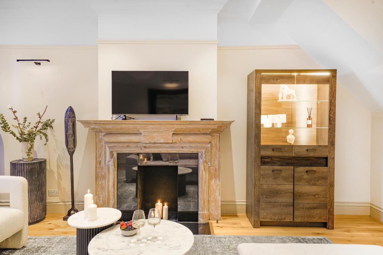 Spacious And Modern 4 Beds Home In Kensington 런던 외부 사진