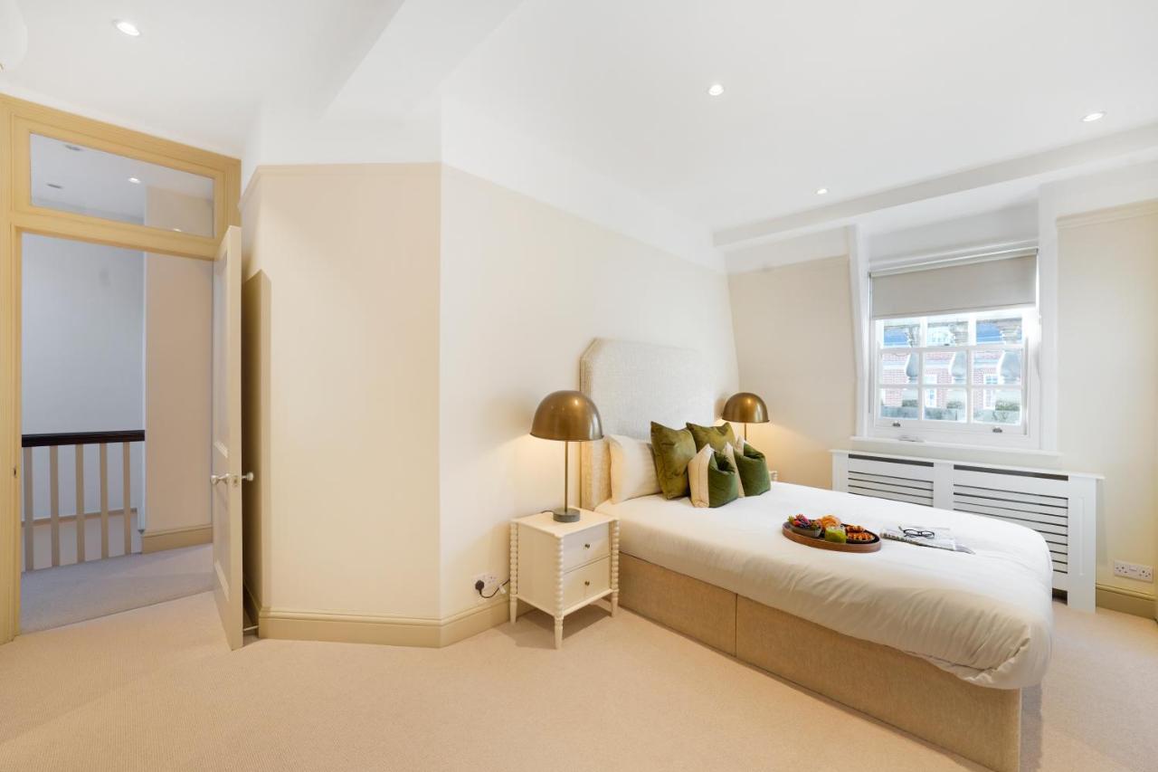 Spacious And Modern 4 Beds Home In Kensington 런던 외부 사진