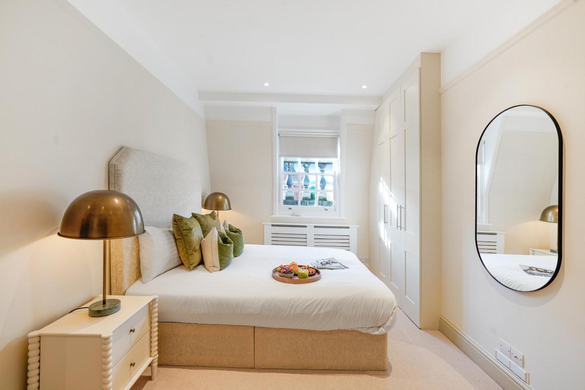 Spacious And Modern 4 Beds Home In Kensington 런던 외부 사진